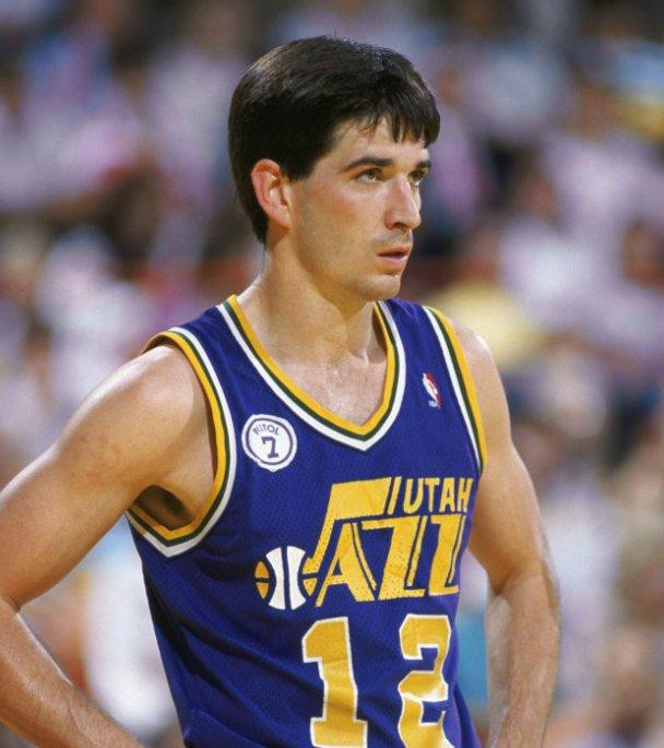 拿下助攻王最多的球员是谁？斯托克顿9次拿下该荣耀