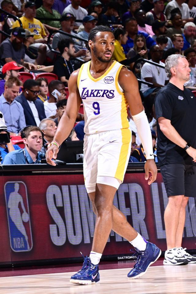 1721109728492014377.jpg 九游体育app-三分15中0!布朗尼再遭狂嘲:要是小崔有他的时间?