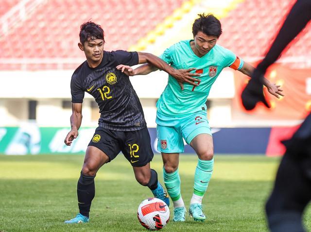 1703591721941086322.jpg 九游体育-国奥用胜利为2023收官 上下半场强烈反差叠现问题