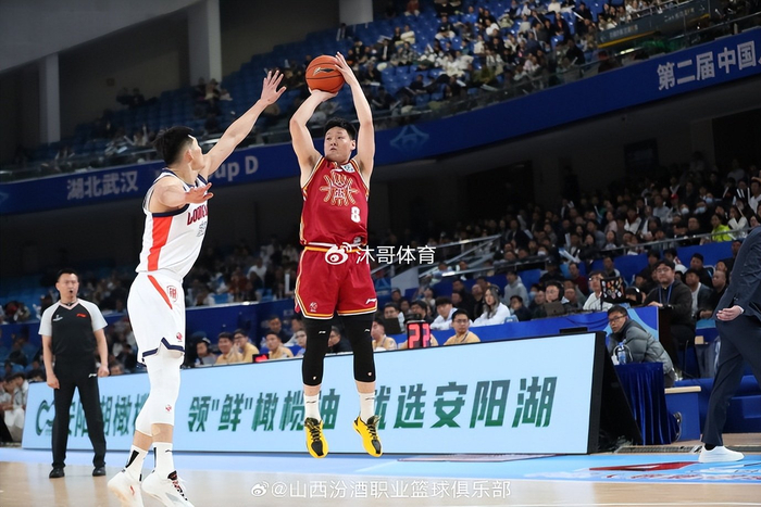 CBA俱乐部杯:诺威尔39分主导, 山西末节发威双杀广州3连胜晋级八强