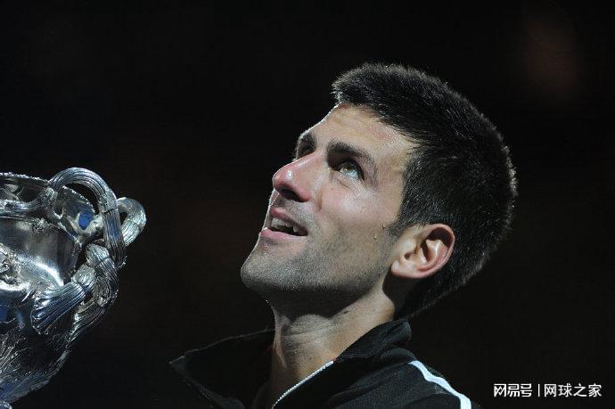 九游体育app-澳网十冠王重返墨尔本,今年能夺冠吗?