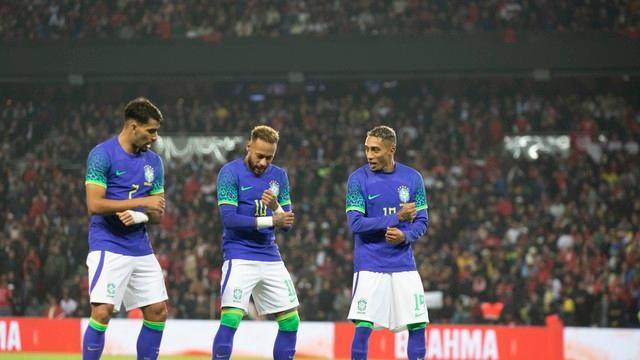 内少惹不起 佩德罗处子球 5比1大胜突尼斯不足喜